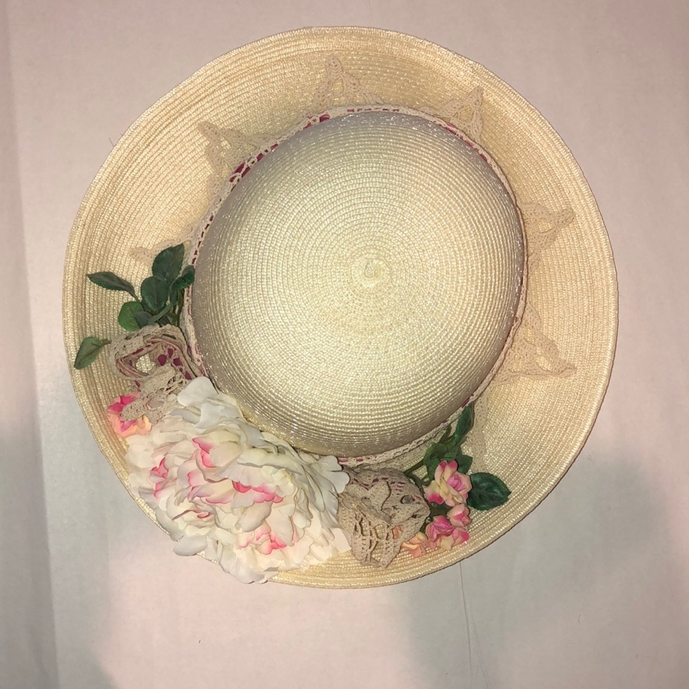 Summertime lazy day hat - Handmade